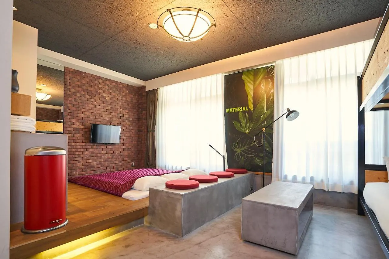 Material Hotel Kyoto 3*,